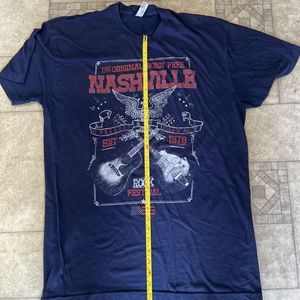 XL The Original Born Free Rock Festival Nashville Navy Blue